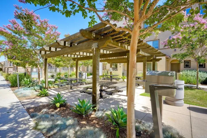 1576 Castillo Way 45, Vista, California 92081