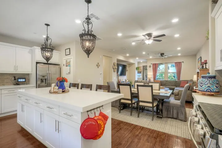 1576 Castillo Way 45, Vista, California 92081