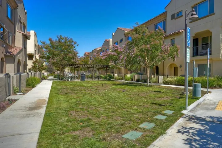 1576 Castillo Way 45, Vista, California 92081