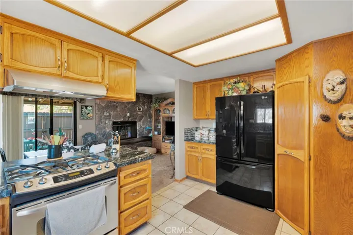 19031 Shoshonee, Apple Valley, California 92307