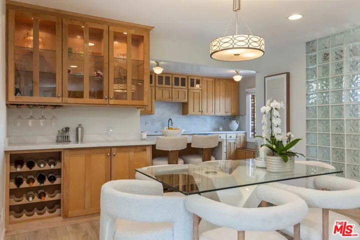 7537 Quimby Avenue, West Hills, California 91307