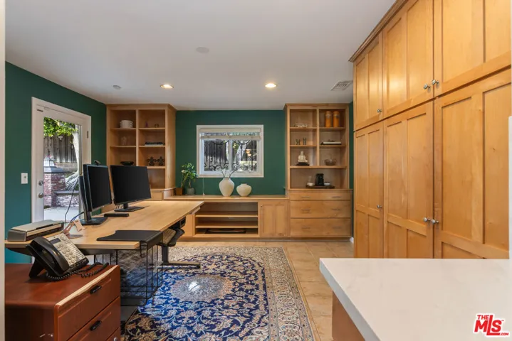 7537 Quimby Avenue, West Hills, California 91307