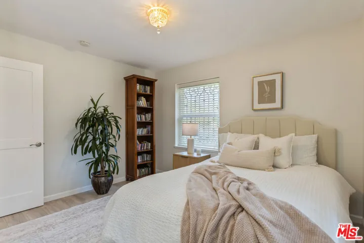 7537 Quimby Avenue, West Hills, California 91307