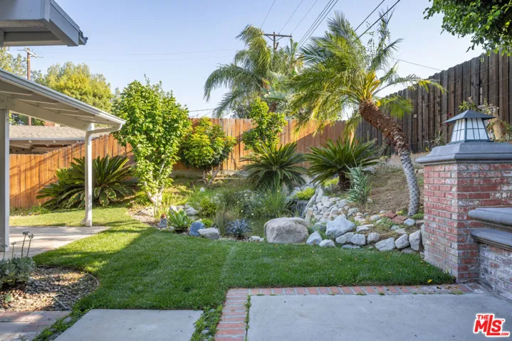 7537 Quimby Avenue, West Hills, California 91307
