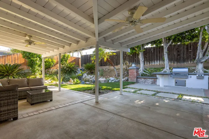 7537 Quimby Avenue, West Hills, California 91307