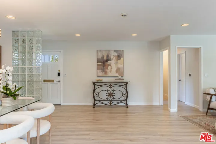 7537 Quimby Avenue, West Hills, California 91307