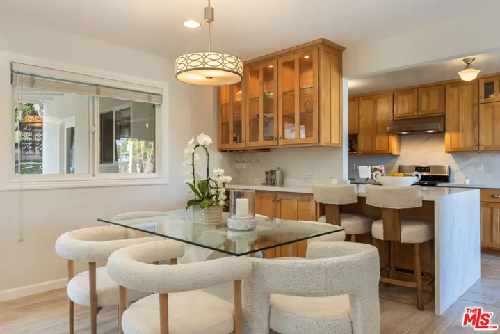 7537 Quimby Avenue, West Hills, California 91307