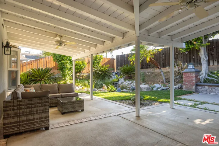 7537 Quimby Avenue, West Hills, California 91307