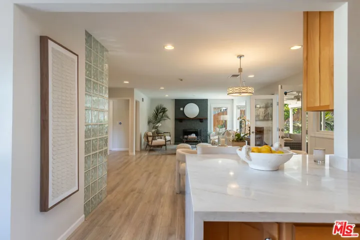 7537 Quimby Avenue, West Hills, California 91307