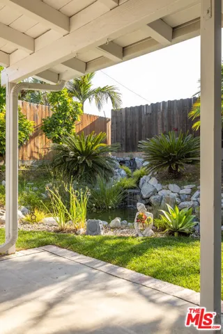 7537 Quimby Avenue, West Hills, California 91307