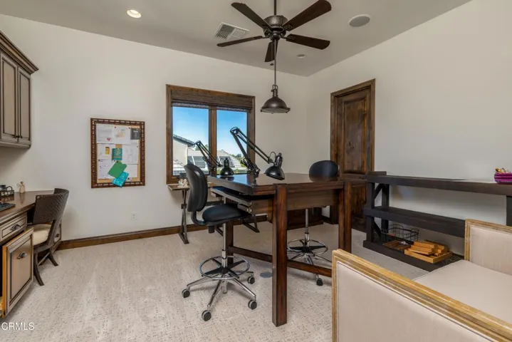 43_office_3