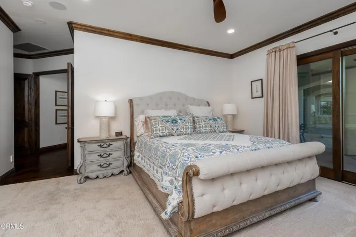 59_master_bedroom_2