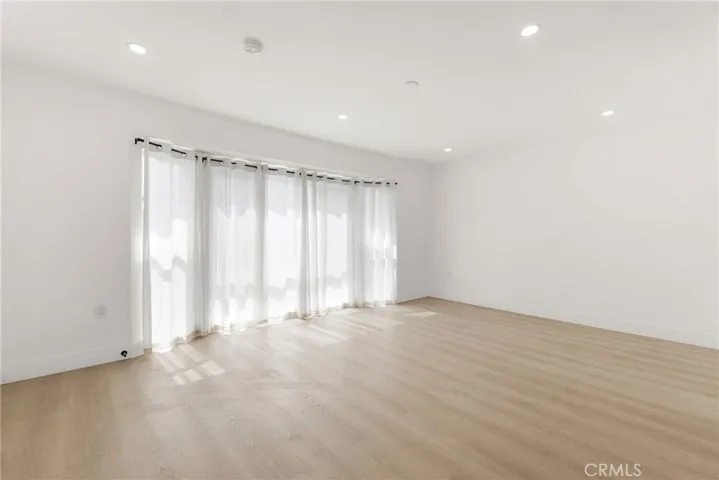 6300 Orange Street 11, Los Angeles, California 90048