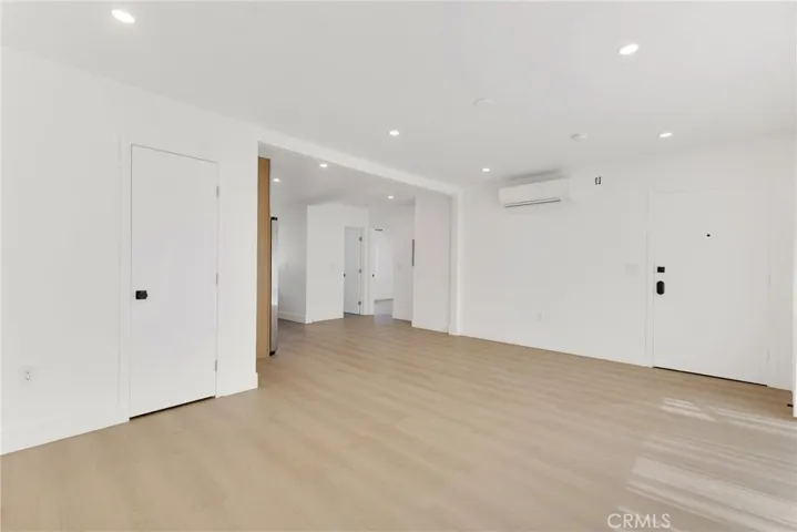 6300 Orange Street 11, Los Angeles, California 90048
