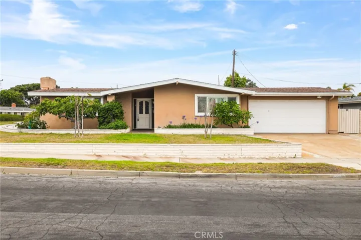 3101 Barbados Place, Costa Mesa, California 92626