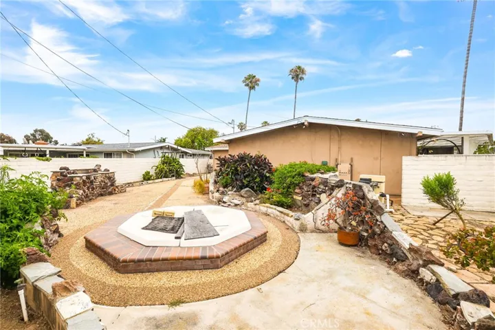 3101 Barbados Place, Costa Mesa, California 92626