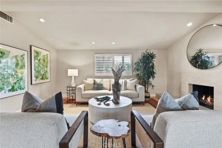3101 Barbados Place, Costa Mesa, California 92626