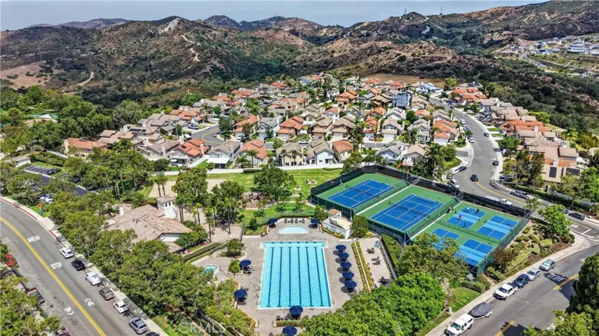 28811 Vista Aliso, Lake Forest, California 92679