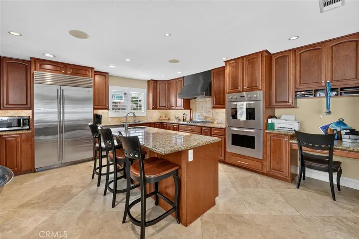 28811 Vista Aliso, Lake Forest, California 92679