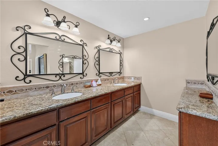 28811 Vista Aliso, Lake Forest, California 92679