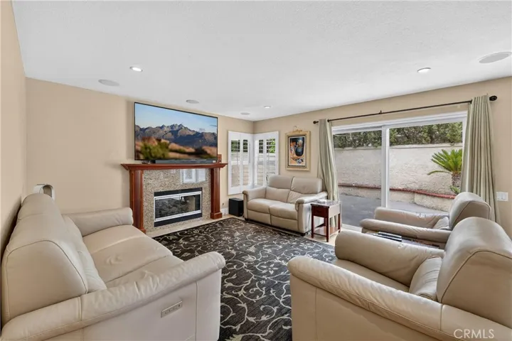 28811 Vista Aliso, Lake Forest, California 92679
