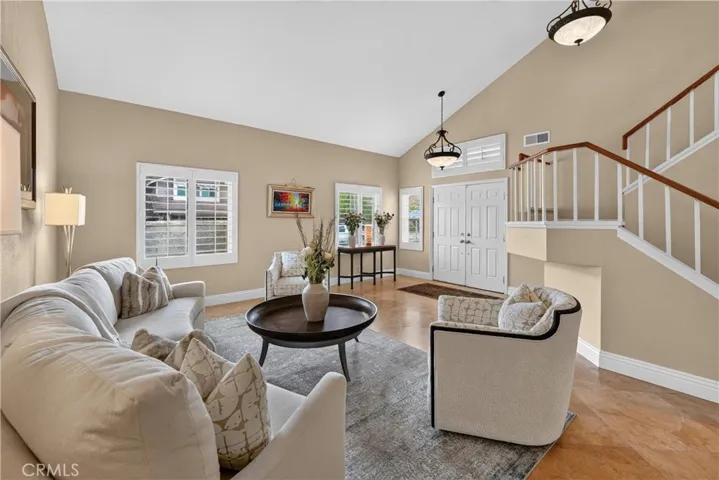 28811 Vista Aliso, Lake Forest, California 92679