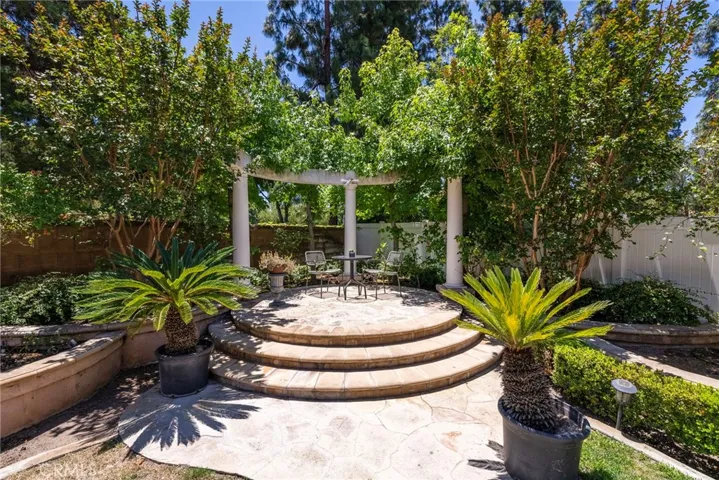 10 Japonica, Irvine, California 92618