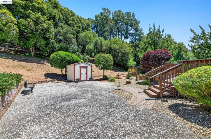 5775 Cold Water Dr, Castro Valley, California 94552