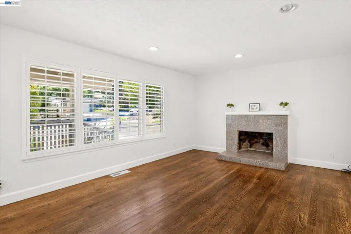 5775 Cold Water Dr, Castro Valley, California 94552