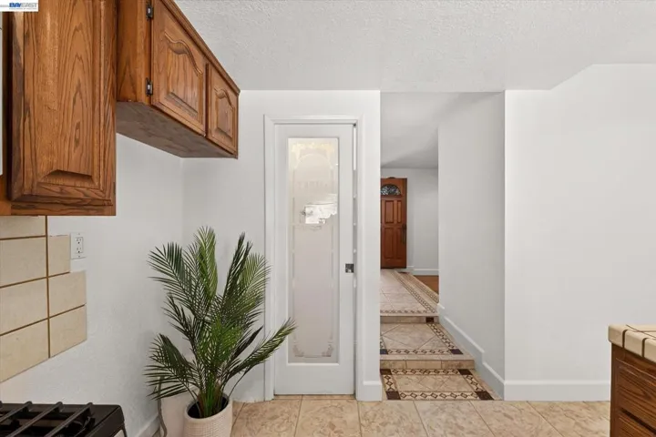5775 Cold Water Dr, Castro Valley, California 94552
