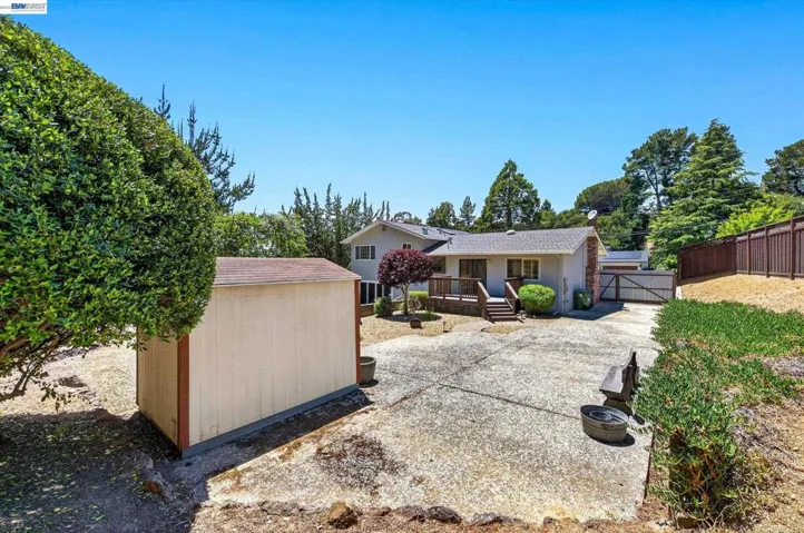 5775 Cold Water Dr, Castro Valley, California 94552
