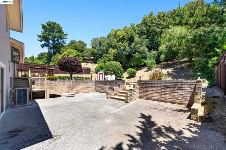 5775 Cold Water Dr, Castro Valley, California 94552