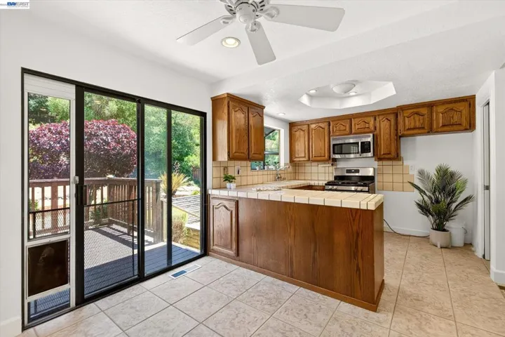 5775 Cold Water Dr, Castro Valley, California 94552