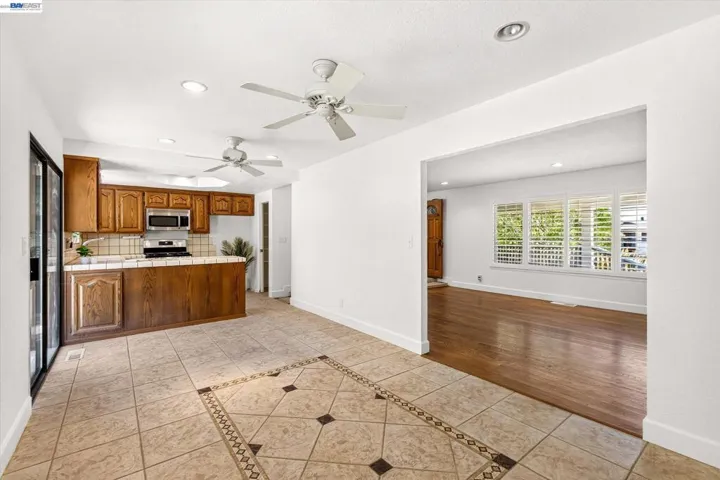 5775 Cold Water Dr, Castro Valley, California 94552