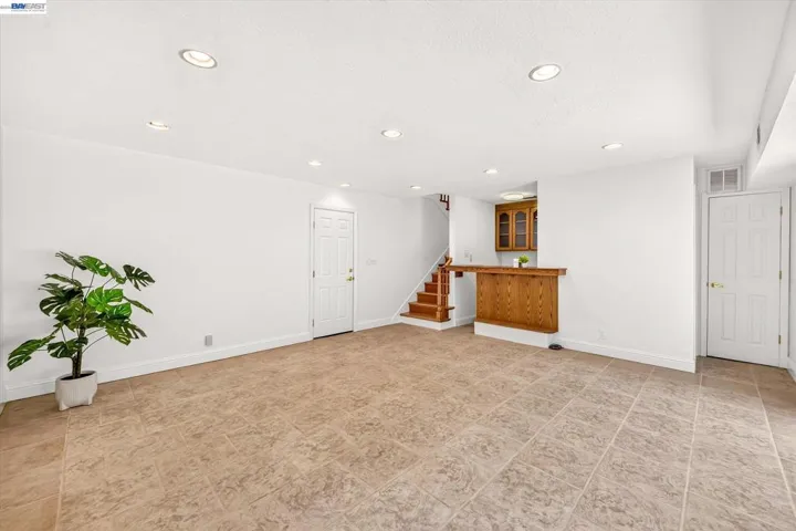 5775 Cold Water Dr, Castro Valley, California 94552