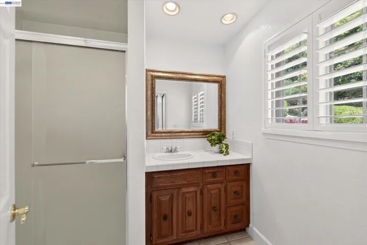 5775 Cold Water Dr, Castro Valley, California 94552