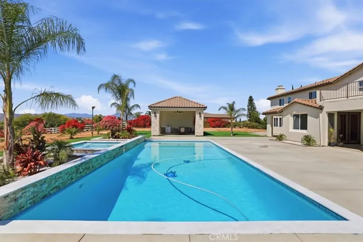 Pool, Spa & Cabana