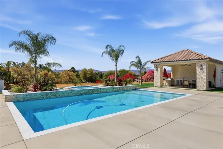 Pool, Spa, Cabana & Outdoor Kitchen