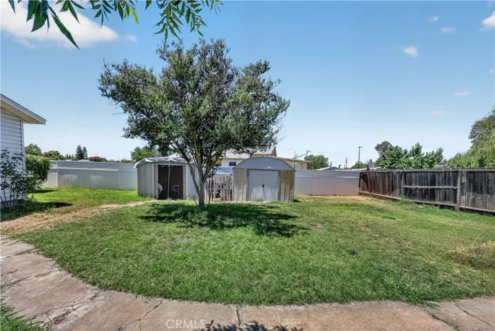 1565 E Santa Fe, Merced, California 95340