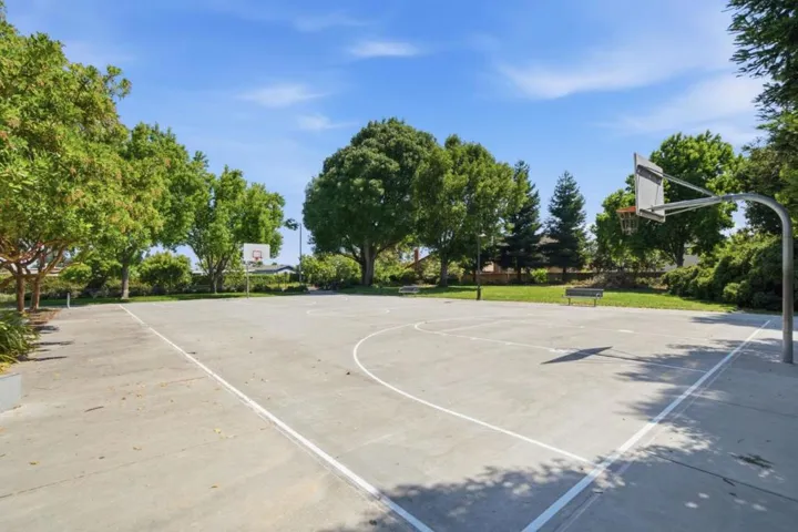 24228 Nora Circle, Hayward, California 94545