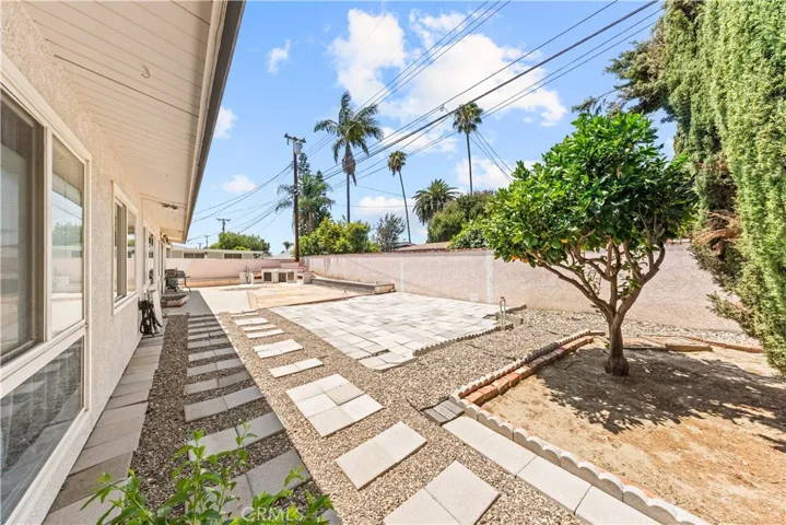 1301 W Roberta, Fullerton, California 92833