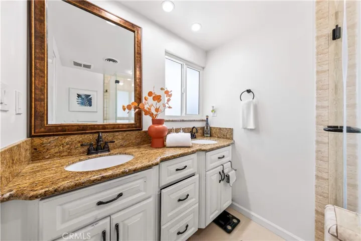 1301 W Roberta, Fullerton, California 92833