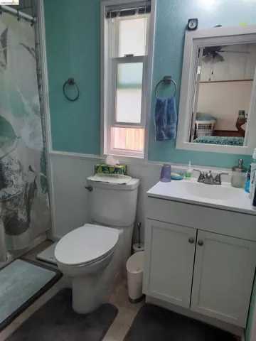 216 Orangevale, Pittsburg, California 94565-4151
