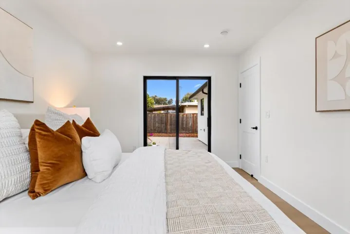 3920 Park Boulevard, Palo Alto, California 94306