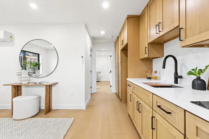 3920 Park Boulevard, Palo Alto, California 94306