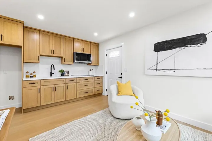 3920 Park Boulevard, Palo Alto, California 94306