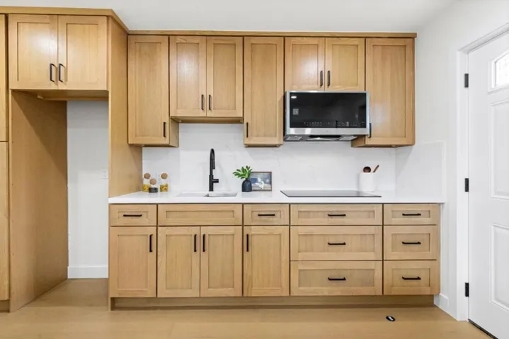 3920 Park Boulevard, Palo Alto, California 94306
