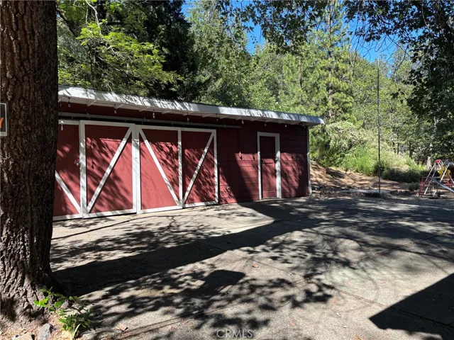 10728 Fishery Springs Road, Loch Lomond, California 95461