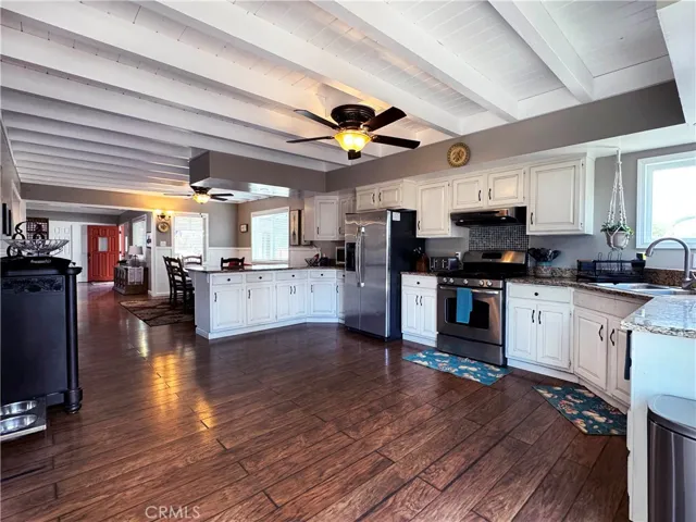 61 S Main Street, Templeton, California 93465