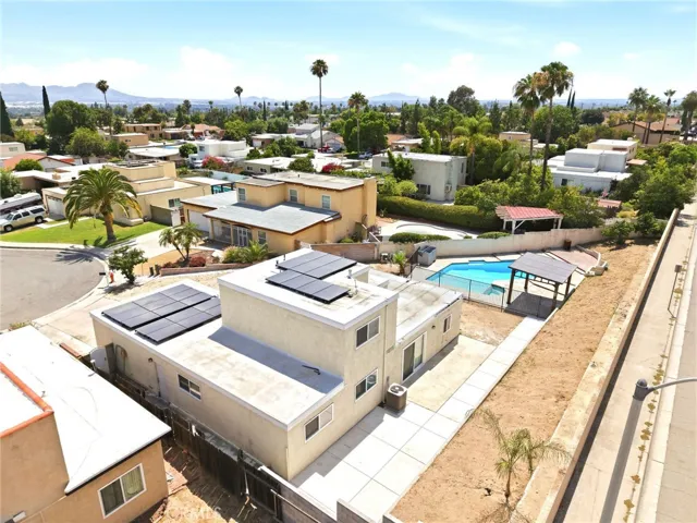 2930 Pinon Court, Highland, California 92346